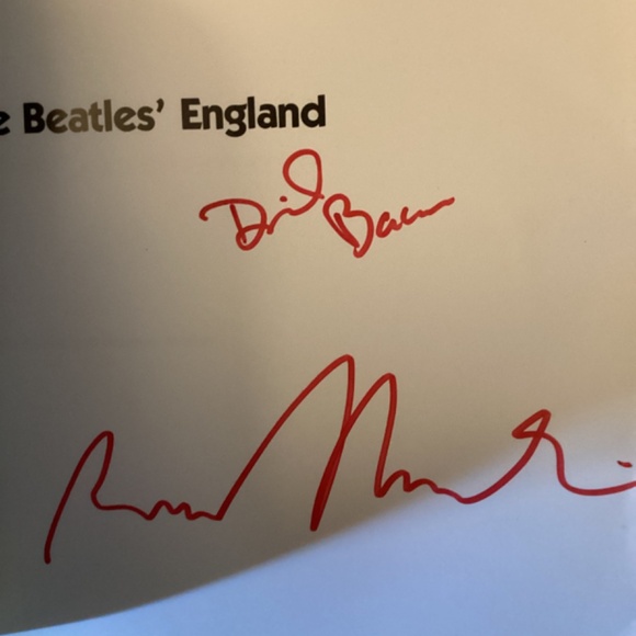 The Beatles’ England book There are places I’ll remember Bacon & Maslow Signed - Picture 2 of 8